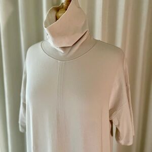 Lululemon midi dress-size 6